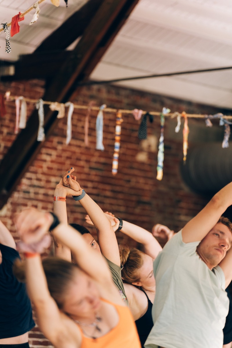 yoga entreprise domicile EVJF